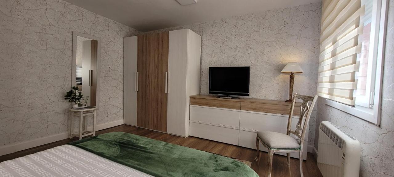 Apartment Arribolas *